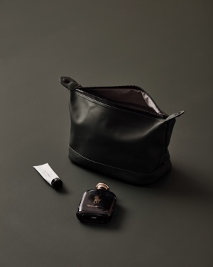 Logotrade werbemittel das Foto: VINGA Baltimore Kosmetiktasche