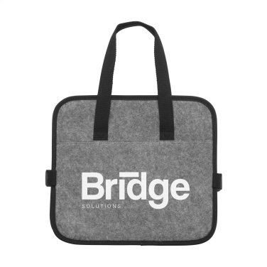 Logotrade Firmengeschenke das Foto: Trunk GRS RPET Filz Organiser Kühltasche