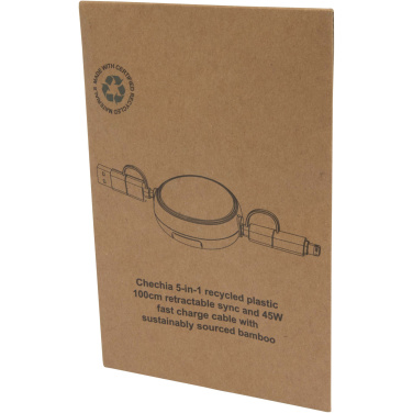 Logotrade Firmengeschenke das Foto: Chechia 100cm 5-in-1 Kabel aus recyceltem Kunststoff, einziehbar, für Datenübertragung und 45W Schnellladung mit Bambusdetails