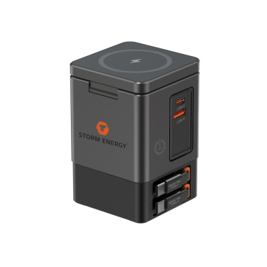 Logotrade Firmengeschenke das Foto: Urban Vitamin Sacramento 105W GaN Charger mit einz. Kabeln