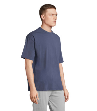 Logotrade Firmengeschenke das Foto: BOXY MEN T-SHIRT OVERSIZE