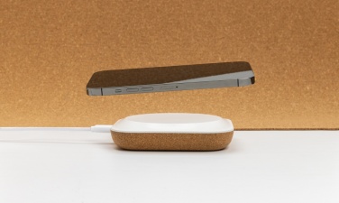Logo trade advertising products picture of: Oregon RCS recycled plastic and cork 10W wireless
