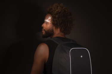 Logo trade promotional merchandise image of: Swiss Peak AWARE™ anti-theft 15.6" laptop backpack