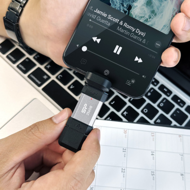 Logotrade advertising product picture of: Pendrive Silicon Power Mobile - C51 3.2, 64GB