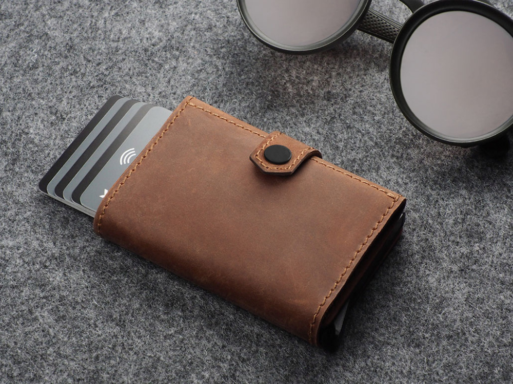 Logo trade promotional giveaways picture of: RFID wallet - Hunter Leather 2109284