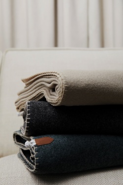 Logotrade reklaamkingituse foto: VINGA Biltoni taaskasutatud tekk