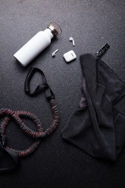 Logotrade ärikingituse foto: VINGA GRS RPET spordirätik, 40 x 80 cm