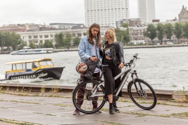 Logotrade firmakingi foto: Urban Lite vargusvastane seljakott