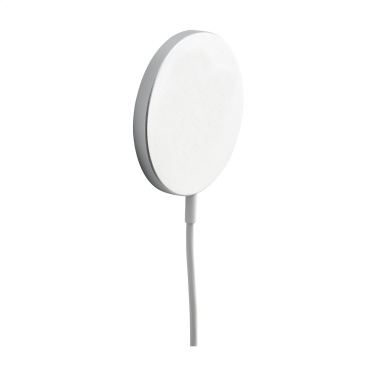 Logotrade ärikingituse foto: Force MagSafe 10 W taaskasutatud juhtmevaba laadija