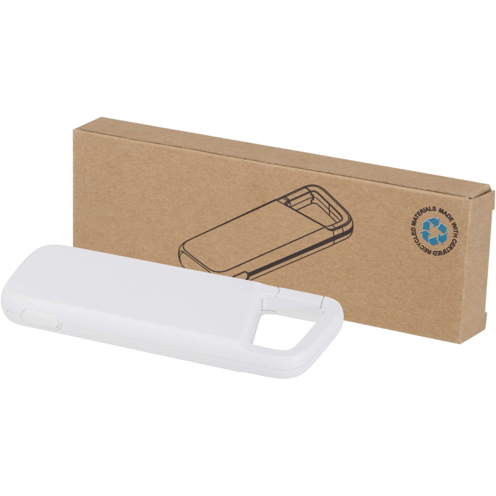 Logotrade reklaamtooted pilt: Alkes 5000 mAh 12W taaskasutatud plastist veekindel varupatarei karabiiniga