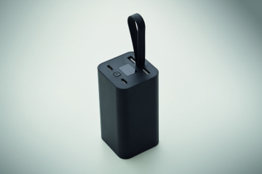 Logotrade firmakingi foto: VOIMA akupank 20 000 mAh