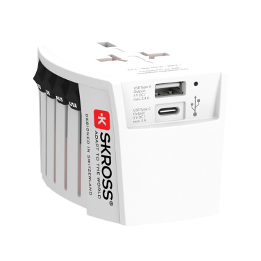 Logotrade liikelahja tuotekuva: SKROSS World Travel MUV 2-napainen USB A ja C adapteri