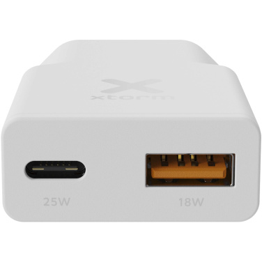 Logotrade liikelahja tuotekuva: Xtorm XG2SL025 Go2 SlimLine 25 W:n laturi