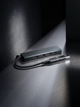 Logotrade reklaminiai produktai nuotrauka: Terra RCS perdirbto aliuminio šakotuvas su 3 USB prievadais