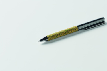 Logotrade firminės dovanos nuotrauka: Metalinis rutulinis rašiklis dėžutėje su pasukamu dangteliu