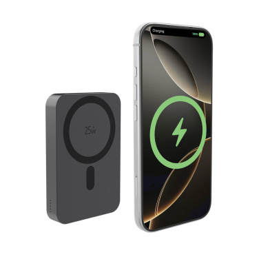 Logotrade biznesa dāvanas foto: Quantum RCS īpaši ātra 10 000 mAh magnētiska 25 W pārnēsājamā baterija