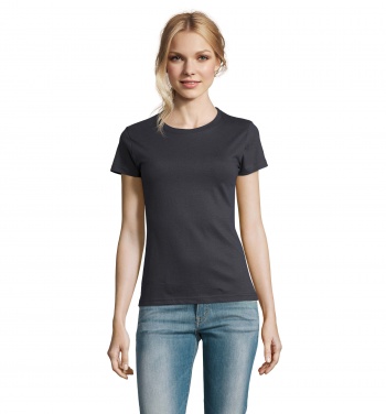 Logotrade profilprodukter bild: T-Shirt IMPERIAL DAM 190g