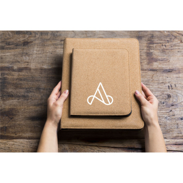 Logotrade kampanjprodukter bild: Eco Conference Cork A4 dokumentmapp